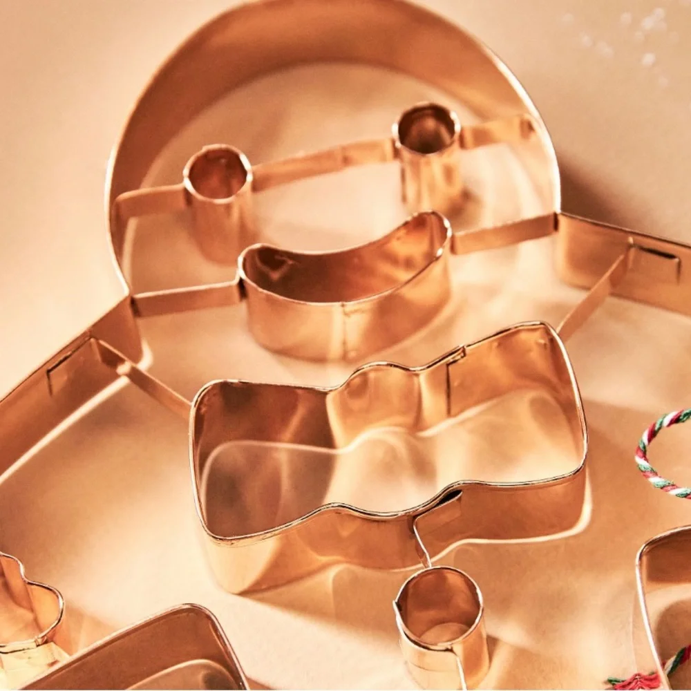 Jumbo cookie‎ cutter